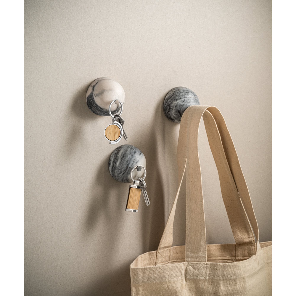 HOMER ROUND. Кръгъл бамбуков ключодържател